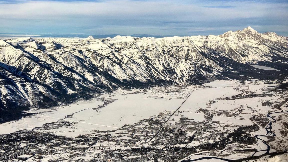 Wyoming considers controversial leases of state land parcels 