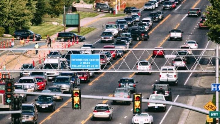 Jackson has a traffic problem. Adding more roads will make it worse.